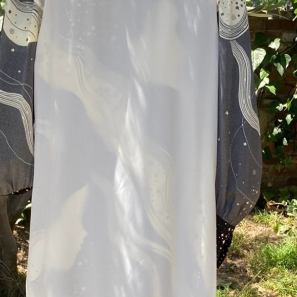 Chloe black/off-white long-sleeve mini dress with cosmic print, pockets, FR40 - Picture 2 of 9